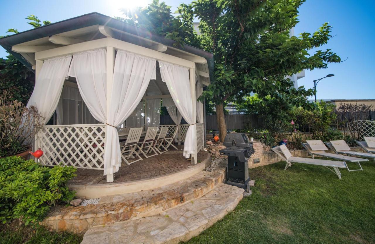 Villa Fiorita Каттолика Экстерьер фото