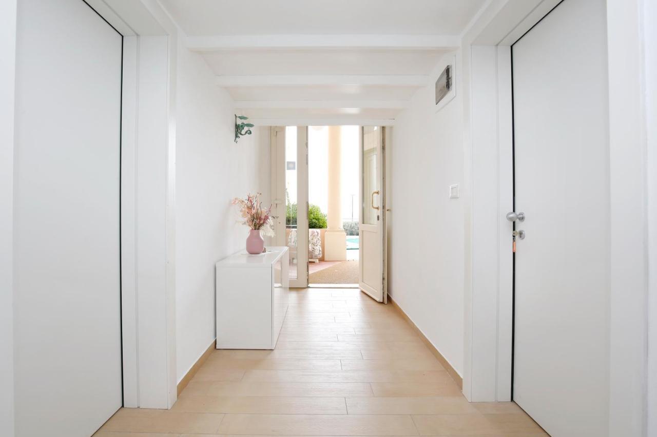 Villa Fiorita Каттолика Экстерьер фото