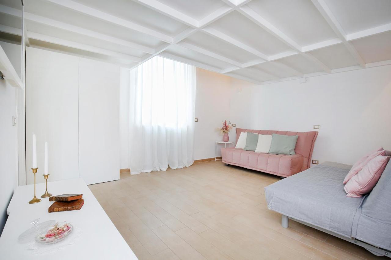 Villa Fiorita Каттолика Экстерьер фото